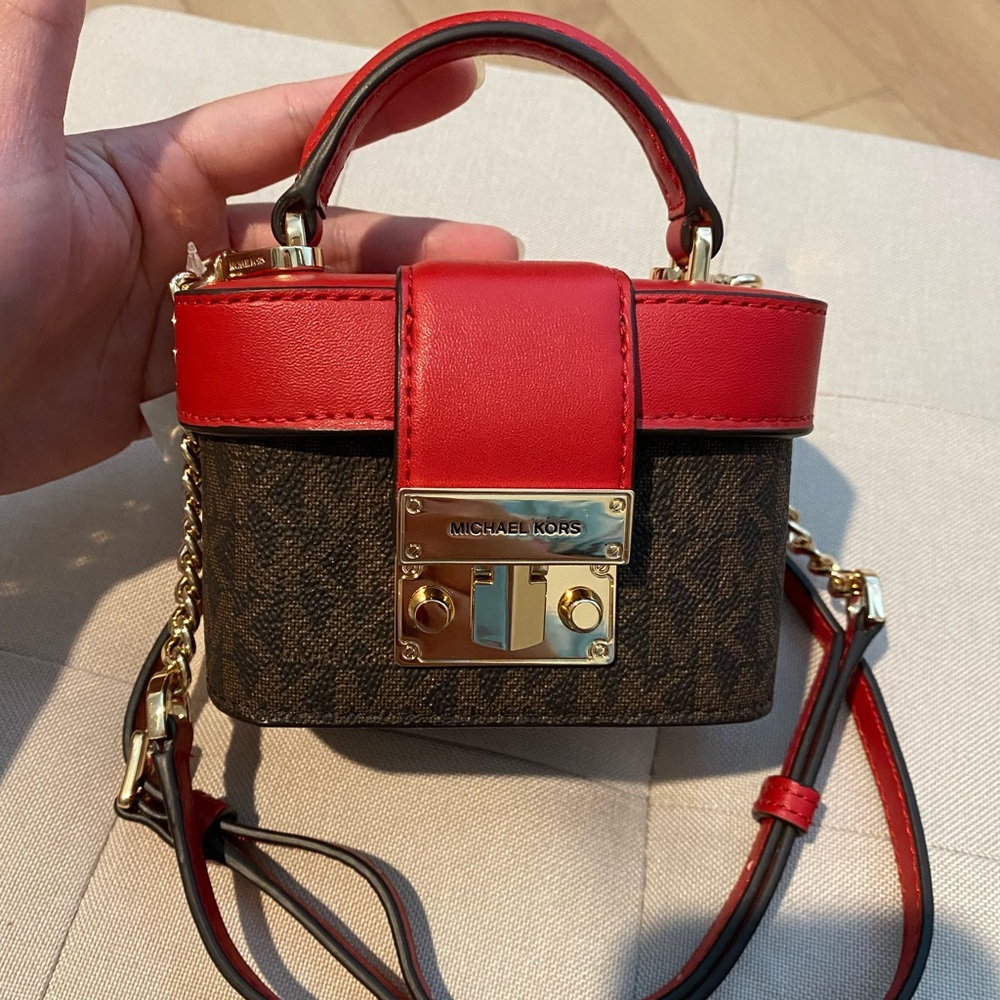 NWT Michael Kors Rose 🌹 Crossbody